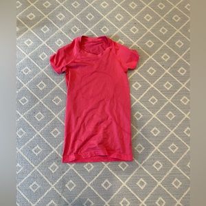 pink lululemon swiftly tech